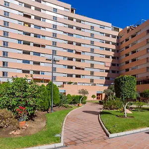 Araucaria Garden & Parking Málaga